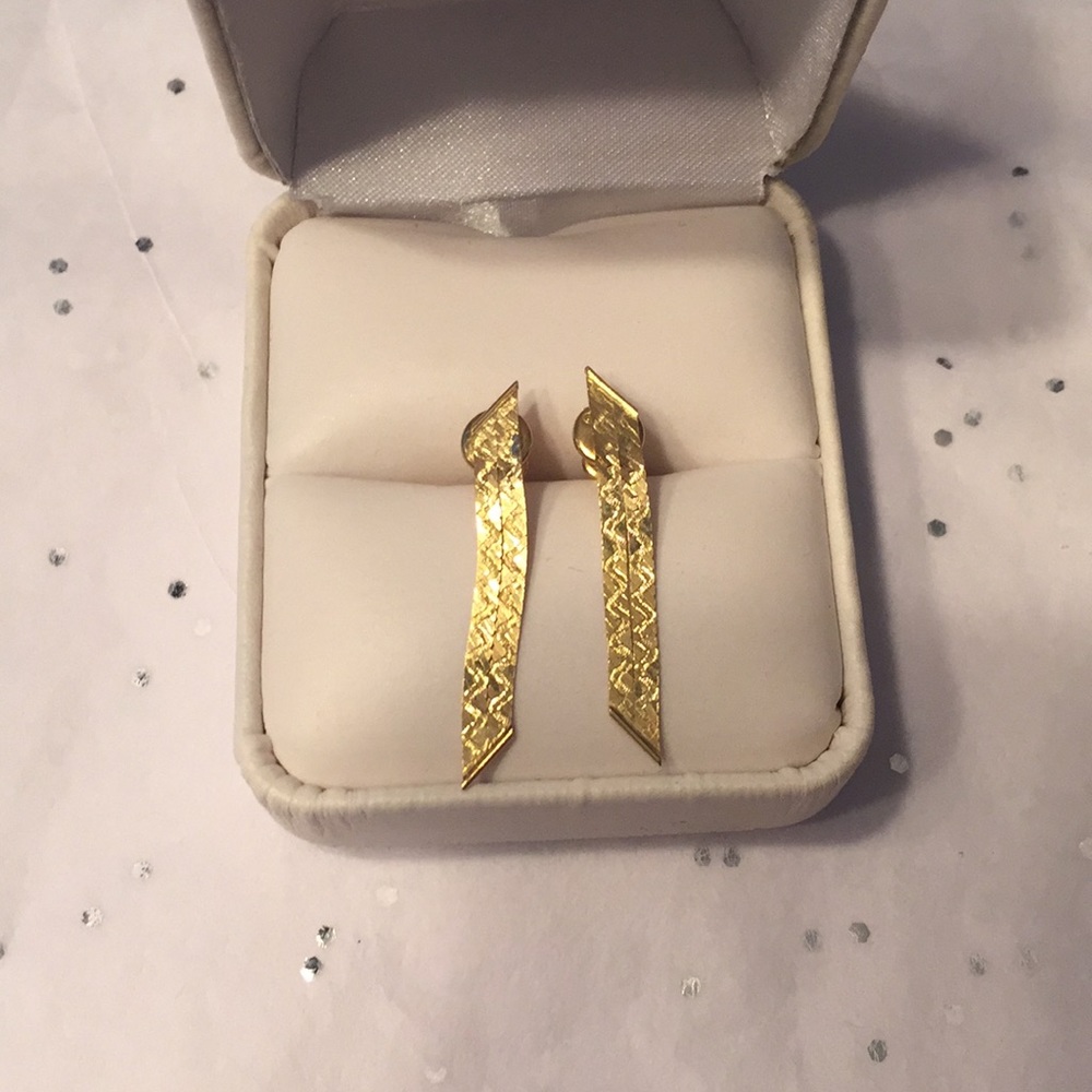 🔆 Dangling Earrings 🔆 Bundle Special Eligible